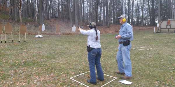 WomanPracticalShooting